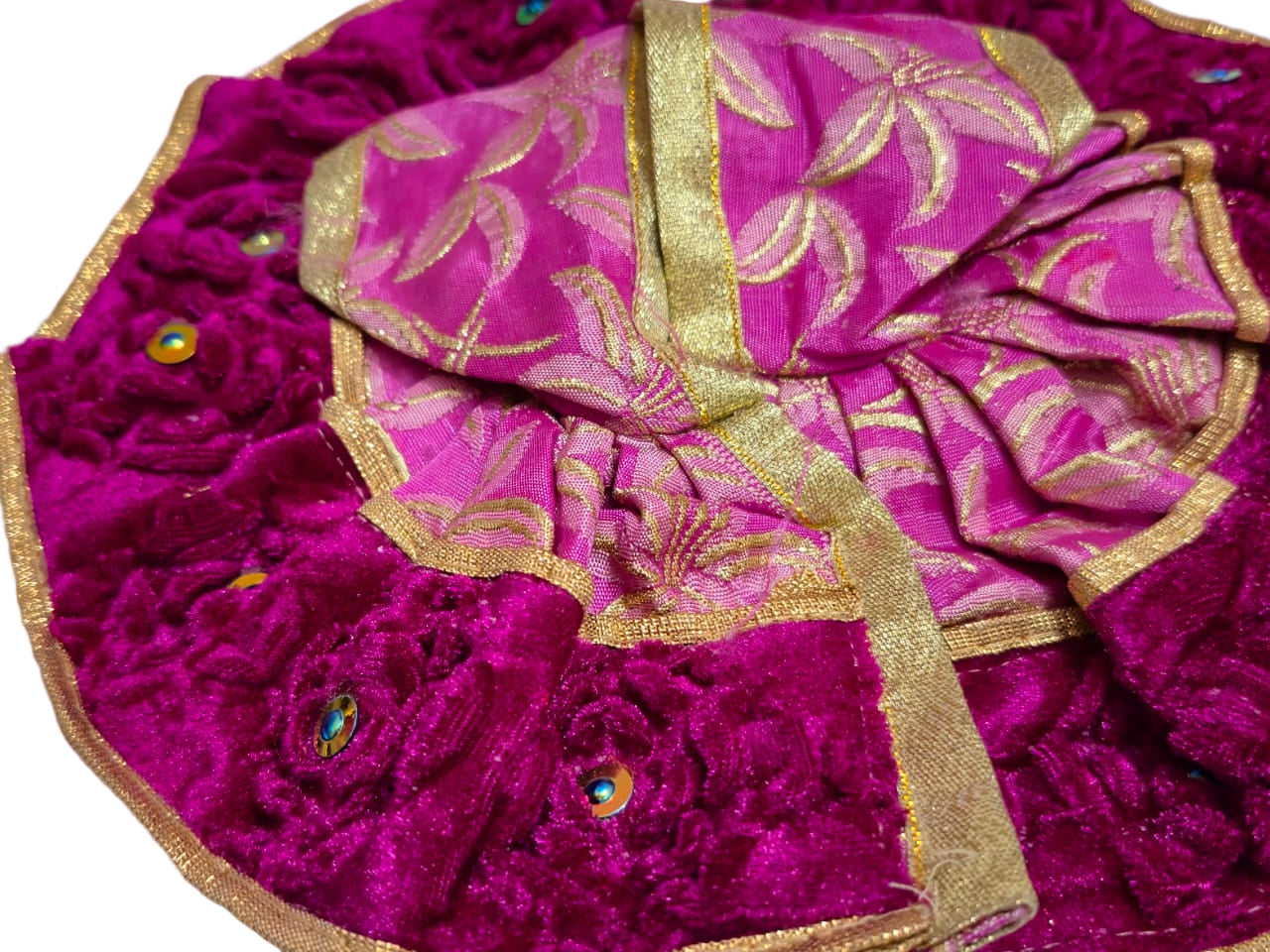 Royal Magenta Velvet Poshak